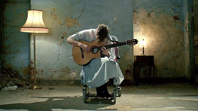Ren - hi ren (official music video) Ren - hi ren (official music video)
