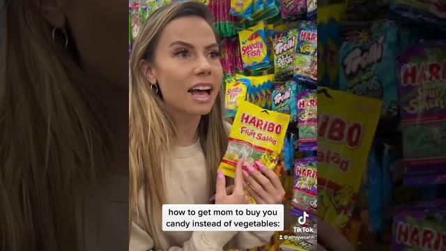 The easiest way to trick mom The easiest way to trick mom