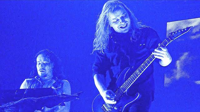 Nightwish - the poet and the pendulum (official live) Nightwish - the poet and the pendulum (official live)