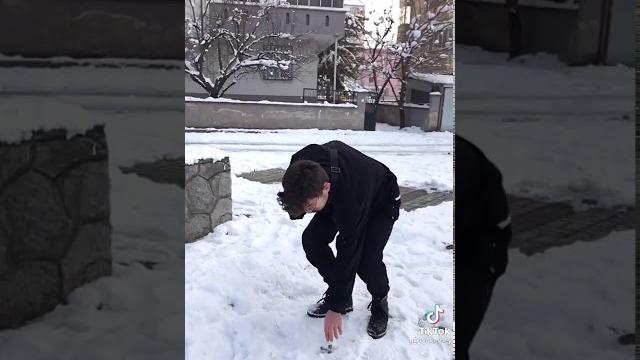 Götüm kaşınıyo Götüm kaşınıyo