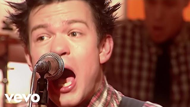 Sum 41 - still waiting Sum 41 - still waiting