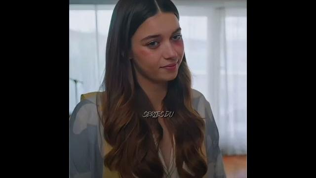 This scene is so cute️ #yalıçapkını #seyfer #afrasaraçoğlu #mertramazandemir #seyrankorhan This scene is so cute️ #yalıçapkını #seyfer #afrasaraçoğlu #mertramazandemir #seyrankorhan