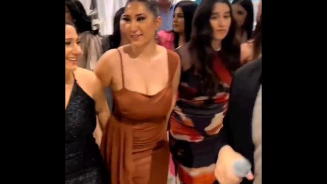 Kurdish wedding - efsane halay by gorgeous beauties | colourful outfits & lively music Kurdish wedding - efsane halay by gorgeous beauties | colourful outfits & lively music