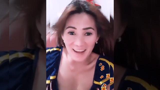 Bigo live naked girl no bra!! so hot 18+ Bigo live naked girl no bra!! so hot 18+