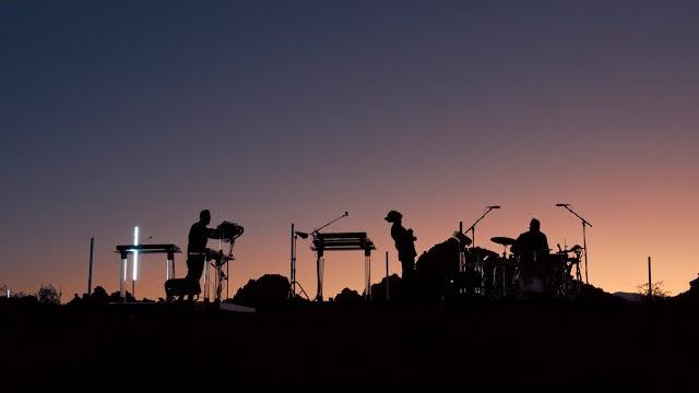Rüfüs du sol - live from joshua tree Rüfüs du sol - live from joshua tree