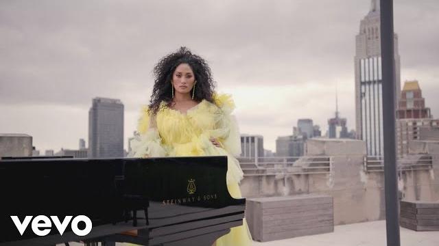 Chloe flower - no limit (official video) Chloe flower - no limit (official video)