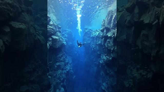 Falling #iceland #icelandnature #icelandadventure #iceland #diving #scubadiving #underwater Falling #iceland #icelandnature #icelandadventure #iceland #diving #scubadiving #underwater