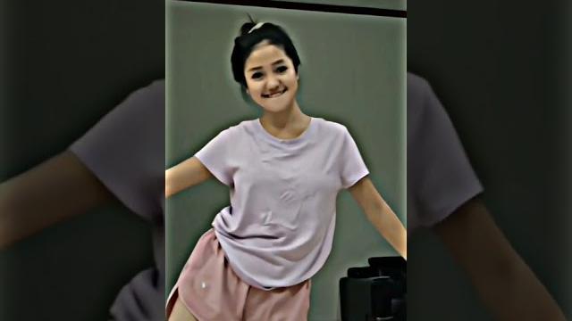 Goyang tiktok chika viral 2022 #shorts Goyang tiktok chika viral 2022 #shorts