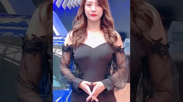 性感美女 走光了 wardrobe malfunction model23 性感美女 走光了 wardrobe malfunction model23
