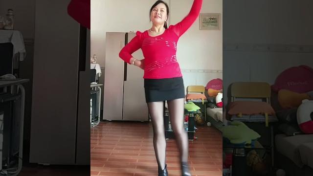 熟女广场舞dyks5 #dance #dancer #beauty 熟女广场舞dyks5 #dance #dancer #beauty