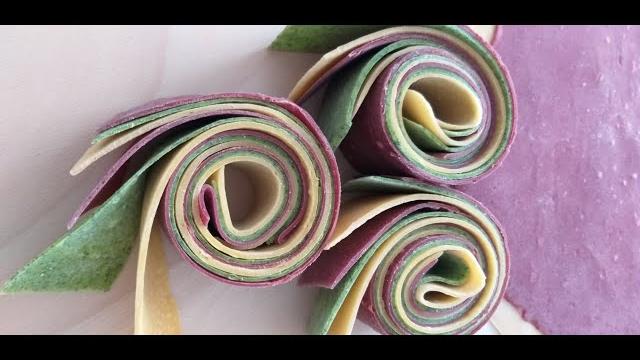 Sebzeli̇ eri̇şte nasil yapilir Sebzeli̇ eri̇şte nasil yapilir