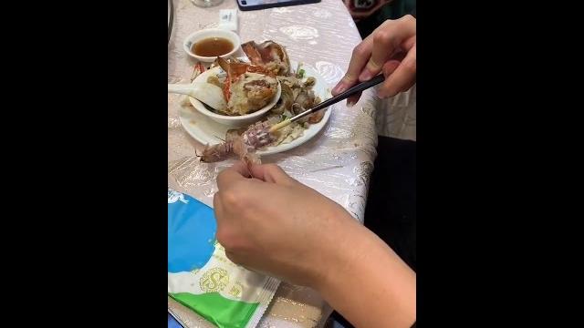 教你一个吃皮皮虾的好办法 教你一个吃皮皮虾的好办法