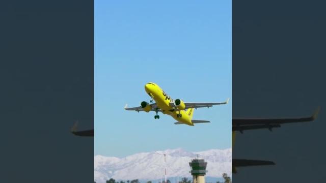 Spirit takeoff from orange county sna airport Spirit takeoff from orange county sna airport