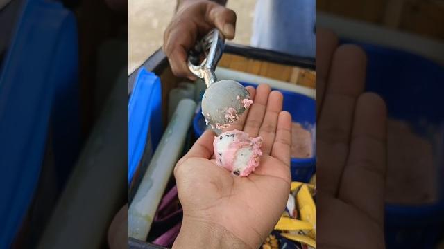 Bikin es krim tangan ternyata enak bestiee Bikin es krim tangan ternyata enak bestiee