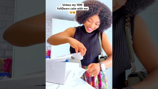 Unbox my 10m foll0wers cake with me Unbox my 10m foll0wers cake with me
