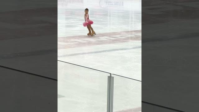 Пируэт, 4 года #figureskating #ice #loveskating #любовь #дети #фигурноекатание #тренировки #love Пируэт, 4 года #figureskating #ice #loveskating #любовь #дети #фигурноекатание #тренировки #love