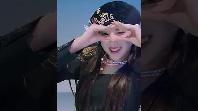 Iconic dance moves in o.o #nmixx #oo #jyp #kpop Iconic dance moves in o.o #nmixx #oo #jyp #kpop
