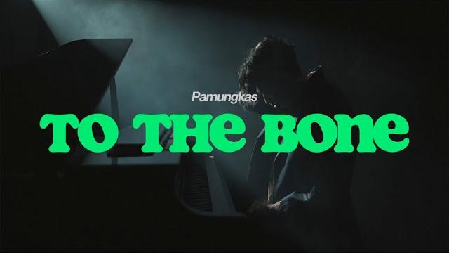 Pamungkas - to the bone (official music video) Pamungkas - to the bone (official music video)