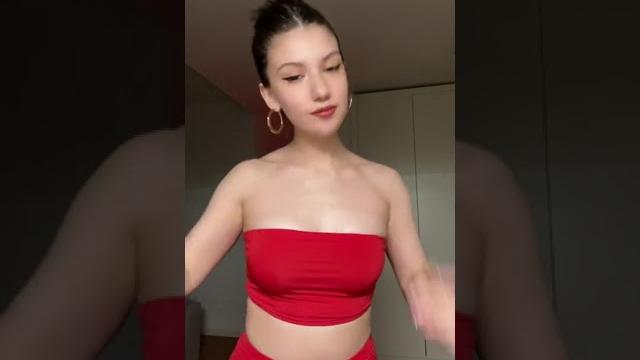 Bigo dans yayını #bigo #bigolive #dans Bigo dans yayını #bigo #bigolive #dans