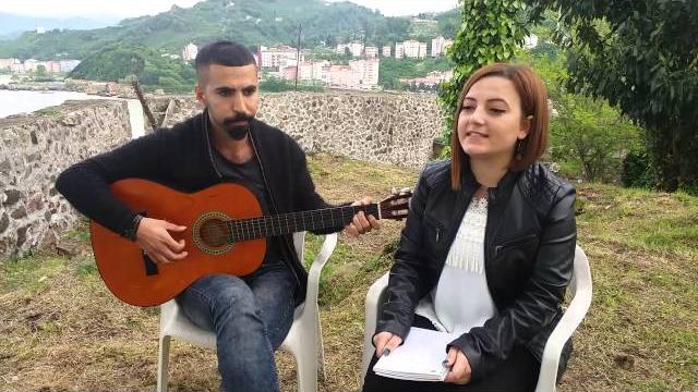 Eda esmer - annem Eda esmer - annem