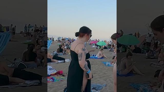Wowow beach spain barcelona Wowow beach spain barcelona