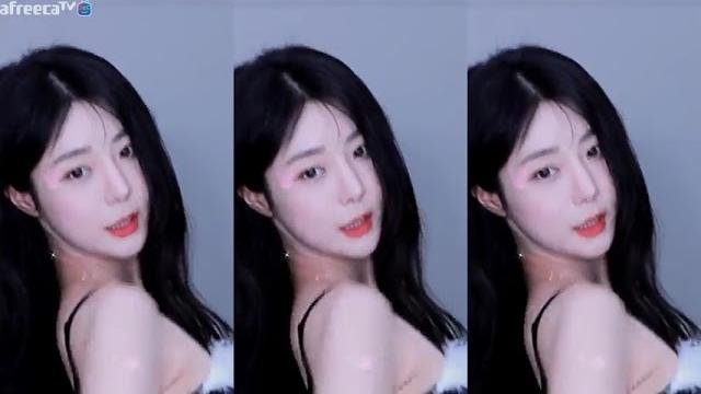 Bj리아 섹시댄스sexy dance 코카인 18+ korean bj dance vod Bj리아 섹시댄스sexy dance 코카인 18+ korean bj dance vod