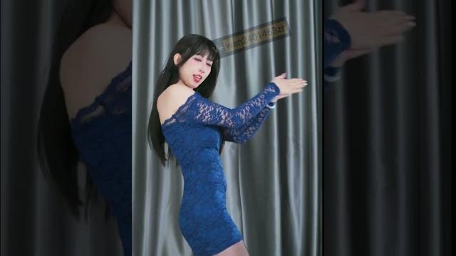 兔牙sinar酱 20250518 油亮黑丝袜 百万直播录屏 兔牙sinar酱 20250518 油亮黑丝袜 百万直播录屏