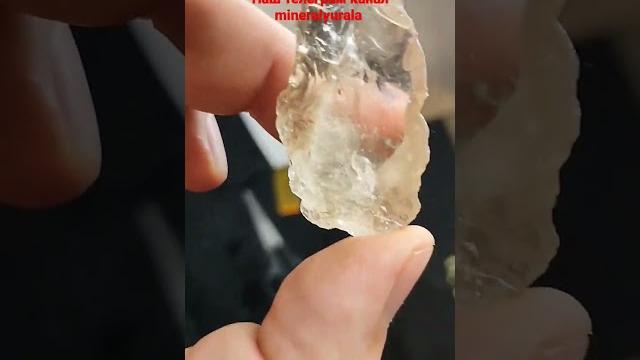 Горный хрусталь кому надо? Горный хрусталь кому надо?