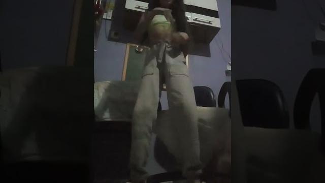 Eu dançando Eu dançando