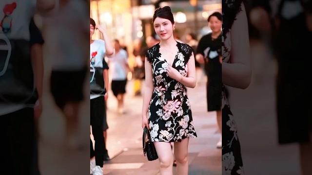 Chinese fashion street style #shorts #shortvideo #viral #fashion #trending #shortfeed #tiktok Chinese fashion street style #shorts #shortvideo #viral #fashion #trending #shortfeed #tiktok