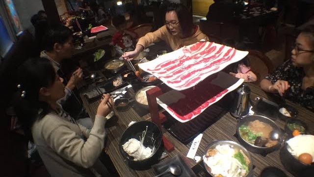 2018的第一天就讓我用...「肉」來開始吧#vlog# 2018的第一天就讓我用...「肉」來開始吧#vlog#