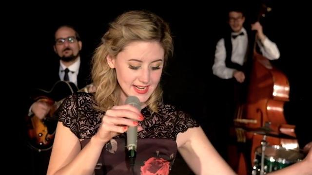 Mambo italiano - hetty and the jazzato band Mambo italiano - hetty and the jazzato band
