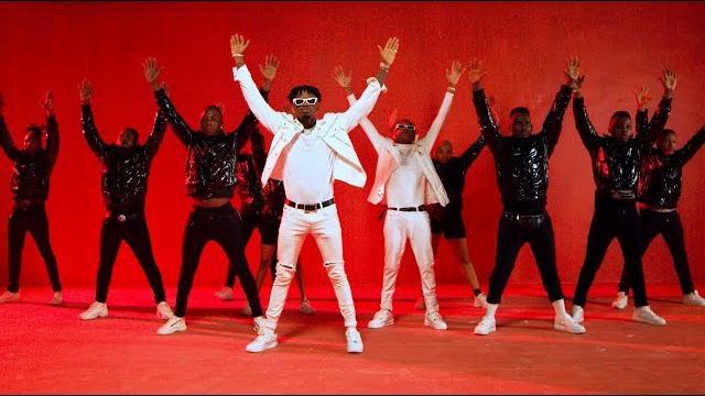 Innoss'b ft diamond platnumz - yope remix (official music video) Innoss'b ft diamond platnumz - yope remix (official music video)