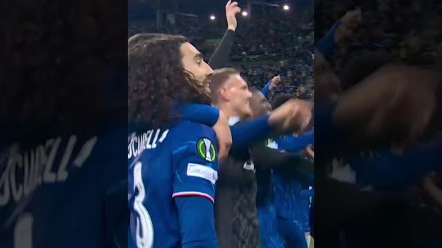 Chelsea champions! Chelsea champions!