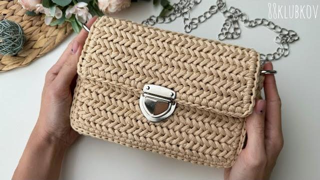 Is it legal? the most beautiful mini crossbody bag, crocheted, with parquet pattern, wicker bag. Is it legal? the most beautiful mini crossbody bag, crocheted, with parquet pattern, wicker bag.