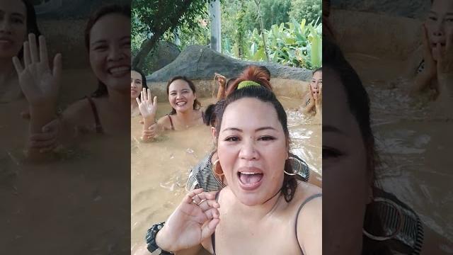 Ofw vietnam. teacher's in mud bath Ofw vietnam. teacher's in mud bath