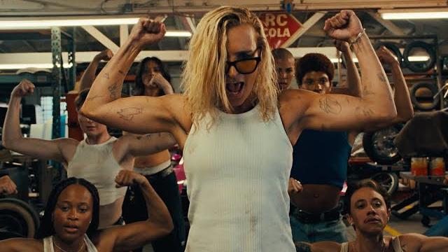 G flip - big ol' hammer (official video) G flip - big ol' hammer (official video)