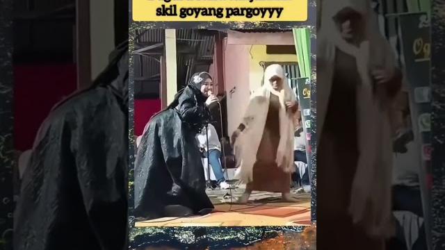Skill goyang pargoy bu guru salsa Skill goyang pargoy bu guru salsa