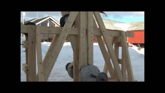 Floating arm trebuchet, the most effecient catapult! Floating arm trebuchet, the most effecient catapult!