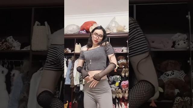 Asian leggings..... bigo live ? Asian leggings..... bigo live ?