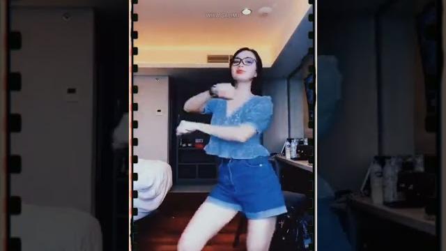 Wika salim linc4h b4nget #shorts Wika salim linc4h b4nget #shorts