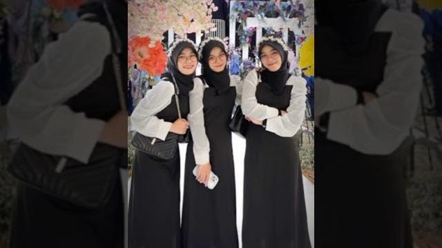 Jedak jeduk kembar3( dita, dina, dini) Jedak jeduk kembar3( dita, dina, dini)