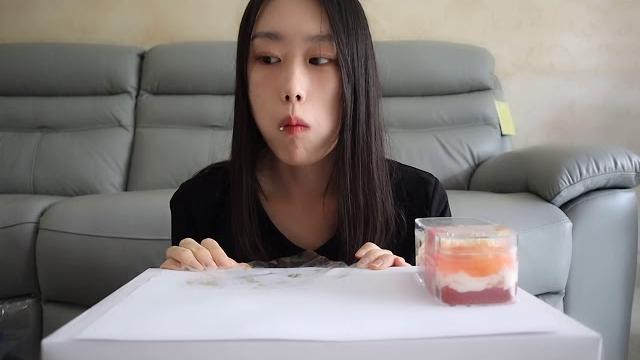 罗森甜品白桃系列 罗森甜品白桃系列