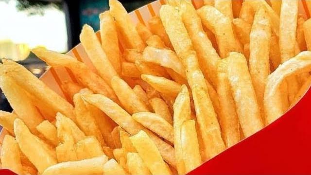This is how mcdonald's perfect french fries are actually made This is how mcdonald's perfect french fries are actually made