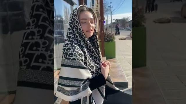 Gorgeous hijab babe looking awesome Gorgeous hijab babe looking awesome