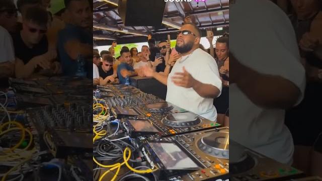 Gordo dropping "satisfaction" #satisfaction #bennybenassi #mix #mixing #dj #music #miami Gordo dropping "satisfaction" #satisfaction #bennybenassi #mix #mixing #dj #music #miami