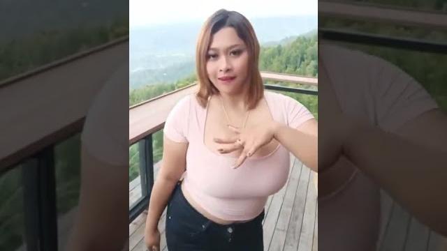 Abg tete besar goyang tiktok⁉️ Abg tete besar goyang tiktok⁉️