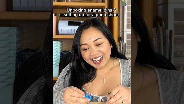 Let’s unbox my new pins! Let’s unbox my new pins!