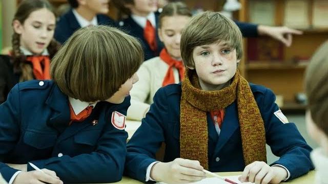 Один из лучших исторических сериалов про ссср с увлекательным сюжетом! хор. все серии Один из лучших исторических сериалов про ссср с увлекательным сюжетом! хор. все серии