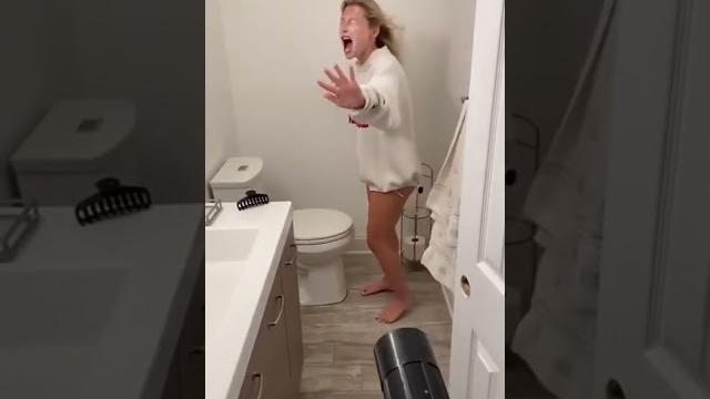 Nice blowjob with hot girl,#shorts Nice blowjob with hot girl,#shorts
